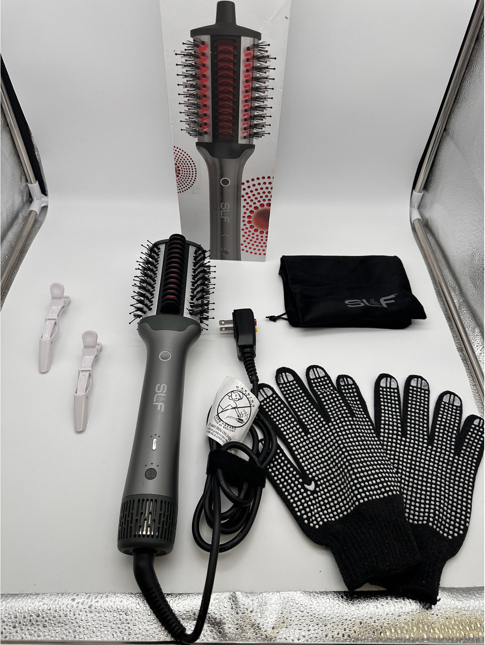 SLF Red Light 5-in-1 Ionic Dryer Brush & Heat Comb